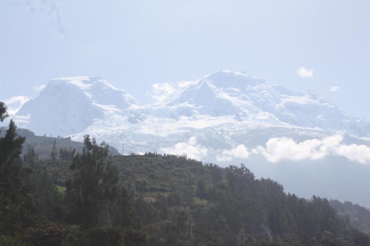 Huascaran Inn Mancos Exteriér fotografie